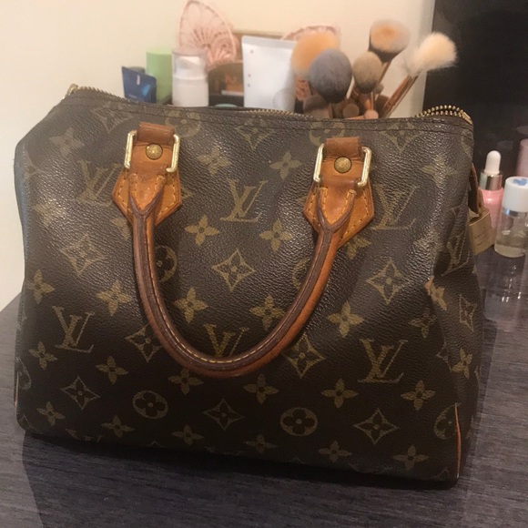 Louis Vuitton Handbags - Louis Vuitton Speedy 25
